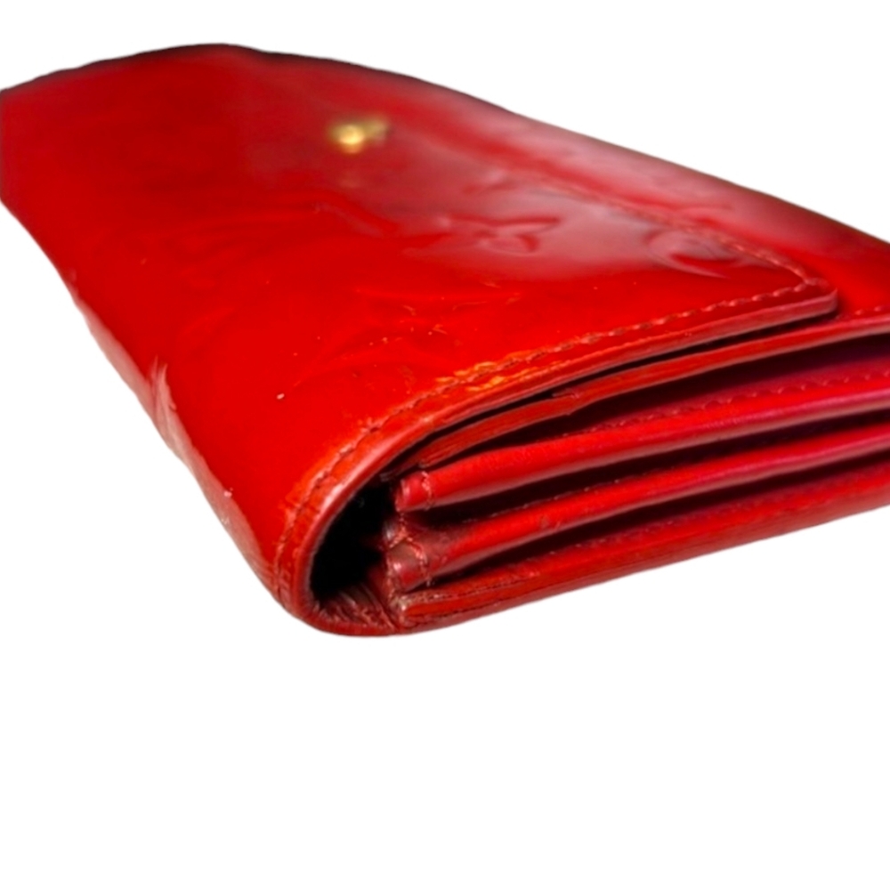 Louis Vuitton Glossy Red Wallet - Picture 6 of 11